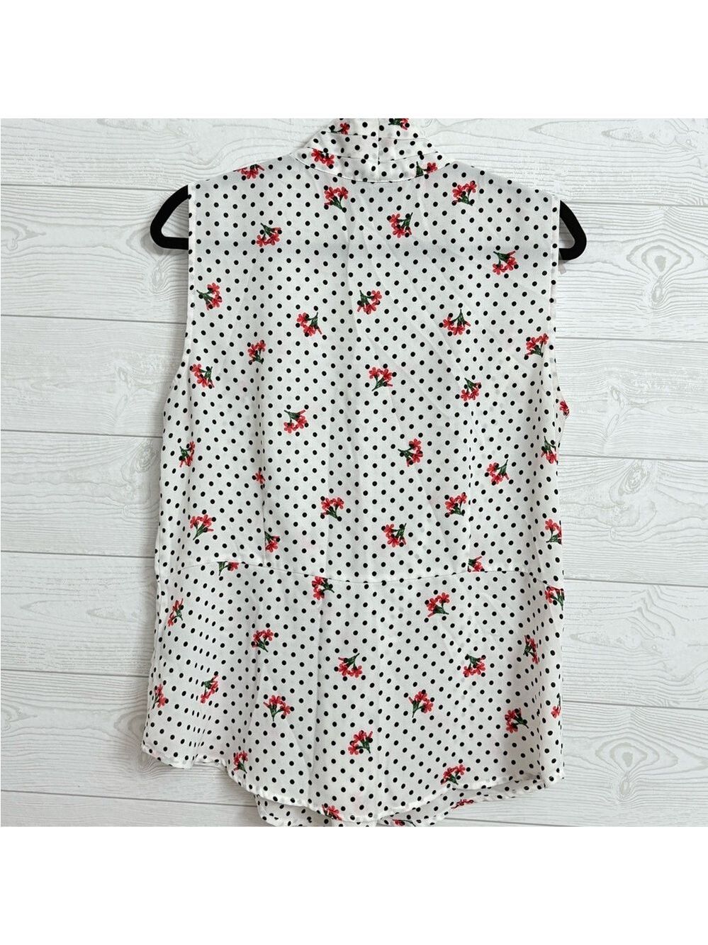 Liz Claiborne Career Women’s White Polka Dot5 Floral Sleeveless Blouse. Size L - Picture 3 of 7